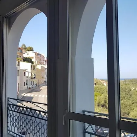 בית הארחה Belvedere פוסאדה